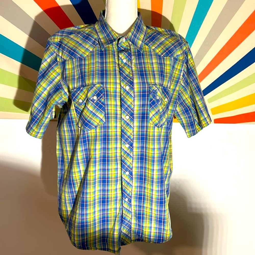American Cowboys Wrangler Women’s Large/Xlg Plaid Western Short Sleeve Shirt.